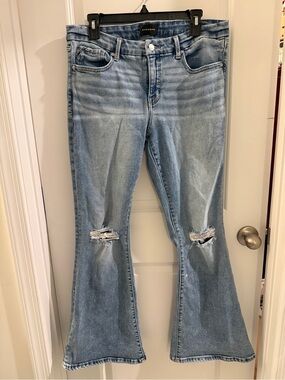 Women’s Buckle Black Flare Jeans
